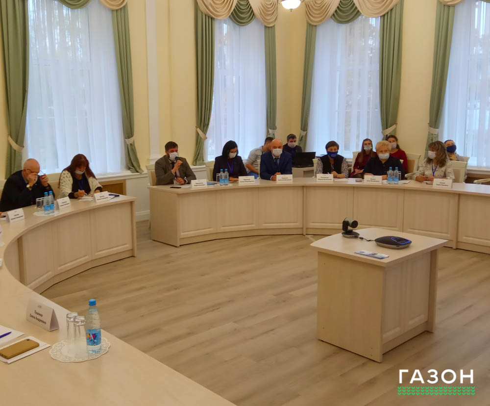 Чипирование ДНК коров и овец обсудили на конференции в Новгородском университете Чипирование ДНК коров и овец обсудили на конференции в Новгородском университете