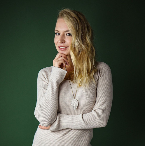Елена Странникова