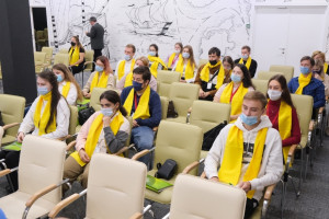 Разливать щи в автоматах предложили студенты НовГУ на форуме «Зёрна» Разливать щи в автоматах предложили студенты НовГУ на форуме «Зёрна»